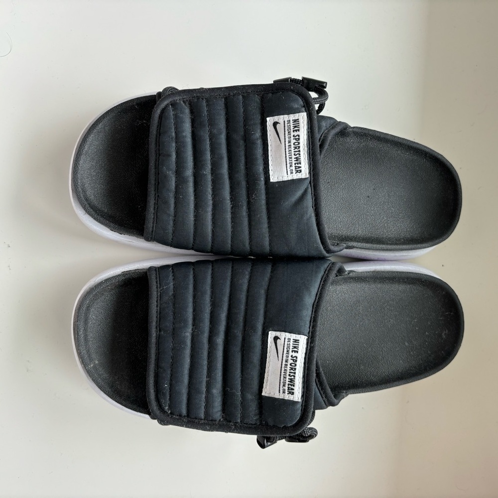 Nike slides